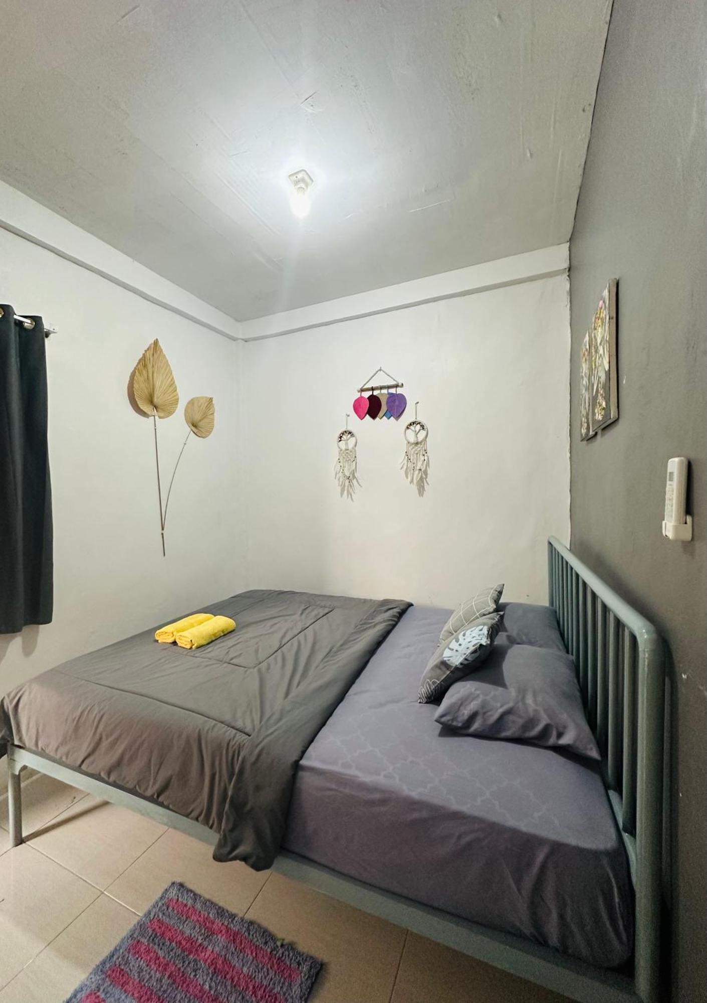 D'Flora Homestay Labuan Bajo Eksteriør bilde
