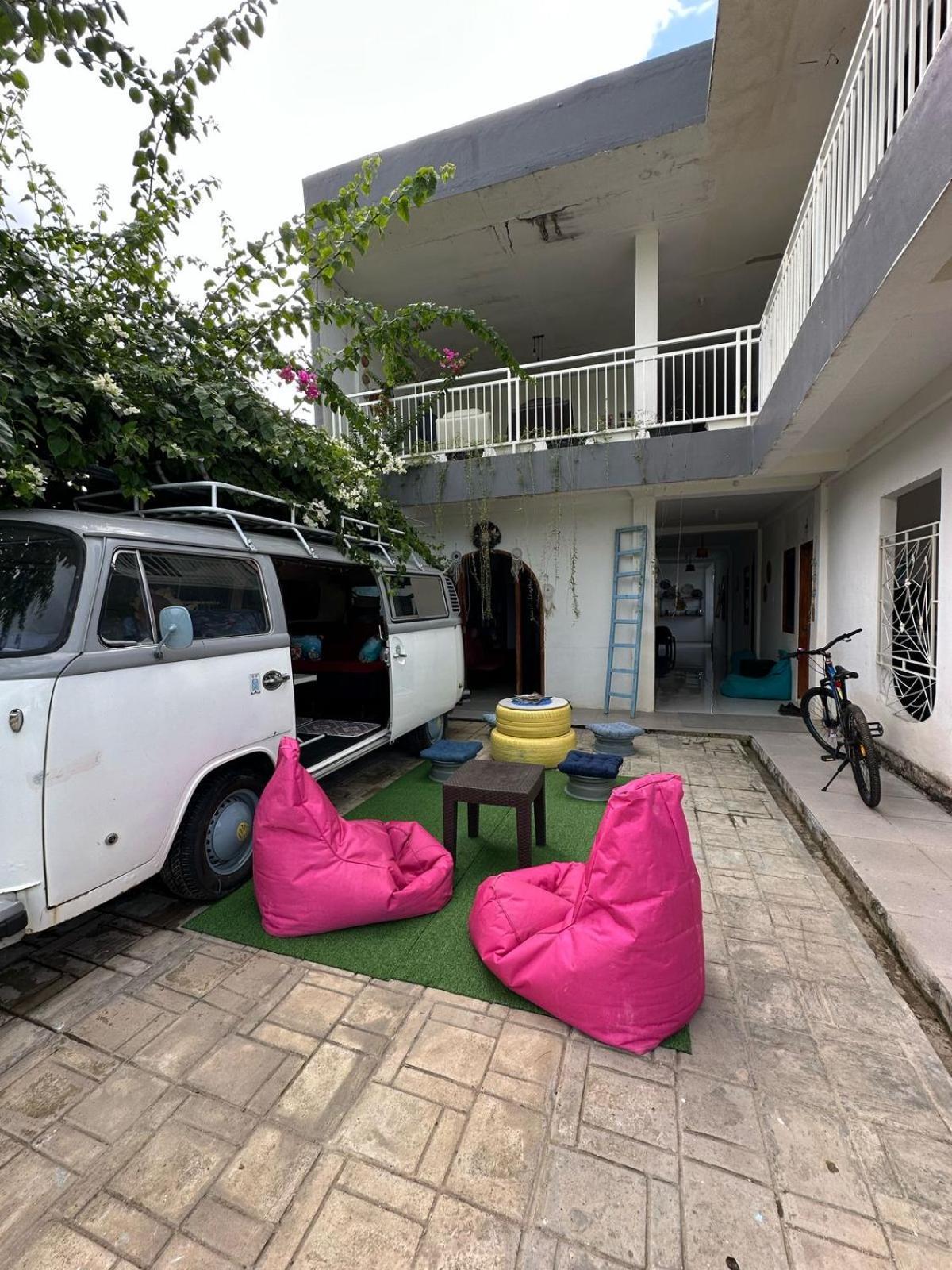 D'Flora Homestay Labuan Bajo Eksteriør bilde